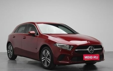 Mercedes-Benz A-Класс, 2022 год, 1 360 000 рублей, 8 фотография