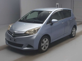 Toyota Ractis II, 2011 год, 817 000 рублей, 1 фотография