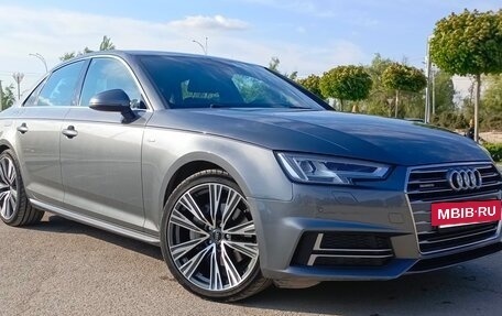 Audi A4, 2018 год, 3 000 000 рублей, 2 фотография