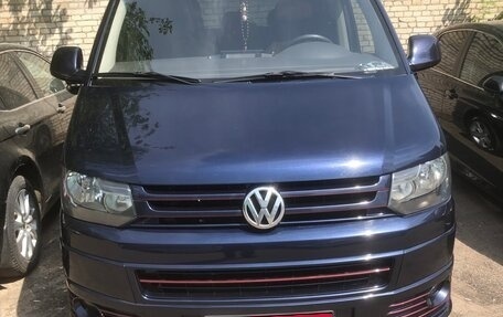 Volkswagen Caravelle T5, 2011 год, 1 580 000 рублей, 1 фотография