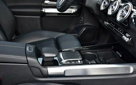 Mercedes-Benz GLB, 2022 год, 2 350 004 рублей, 11 фотография