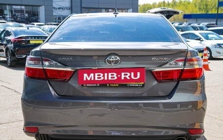 Toyota Camry, 2016 год, 1 848 000 рублей, 9 фотография
