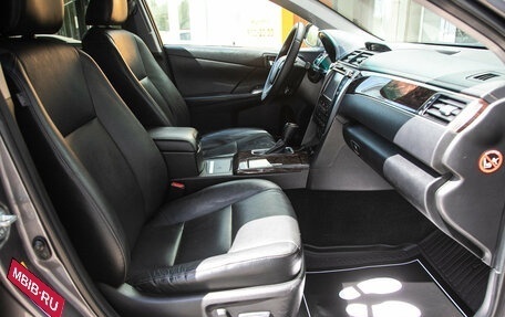 Toyota Camry, 2016 год, 1 848 000 рублей, 12 фотография