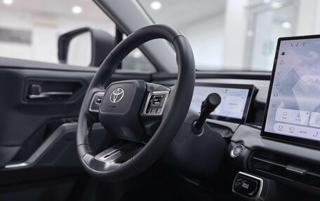 Toyota RAV4, 2026 год, 4 430 000 рублей, 15 фотография