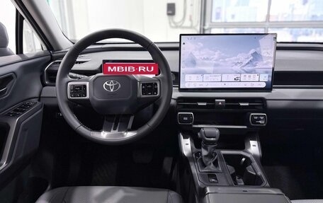 Toyota RAV4, 2026 год, 4 430 000 рублей, 11 фотография