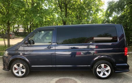 Volkswagen Caravelle T5, 2011 год, 1 580 000 рублей, 6 фотография