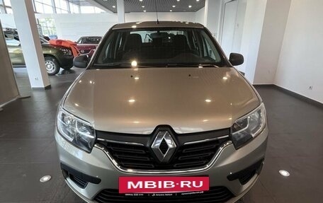 Renault Logan II, 2018 год, 885 000 рублей, 8 фотография