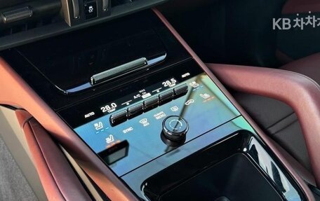 Porsche Cayenne III, 2023 год, 13 455 000 рублей, 16 фотография