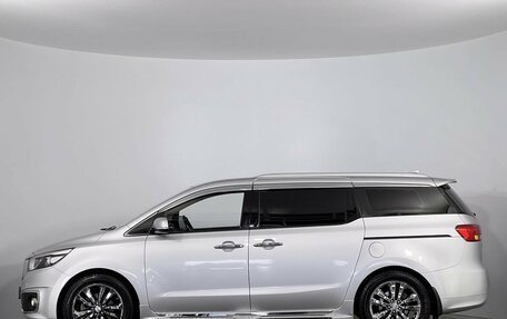 KIA Carnival III, 2017 год, 2 500 000 рублей, 8 фотография