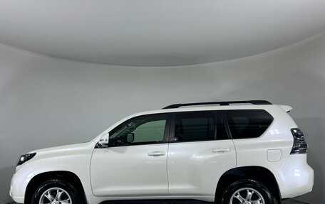 Toyota Land Cruiser Prado 150 рестайлинг 2, 2017 год, 3 758 000 рублей, 5 фотография