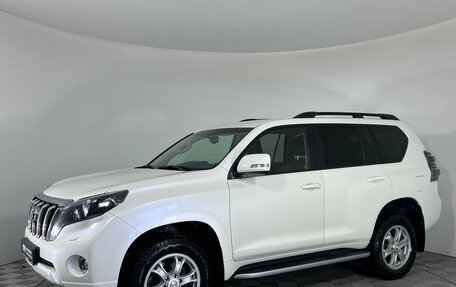 Toyota Land Cruiser Prado 150 рестайлинг 2, 2017 год, 3 758 000 рублей, 4 фотография