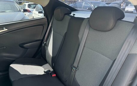 Hyundai Solaris II рестайлинг, 2013 год, 820 000 рублей, 14 фотография
