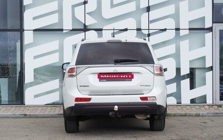 Mitsubishi Outlander III рестайлинг 3, 2013 год, 1 260 000 рублей, 4 фотография