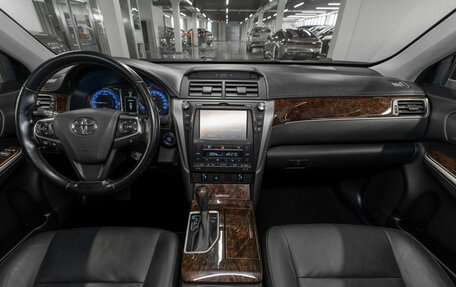 Toyota Camry, 2016 год, 1 580 000 рублей, 8 фотография