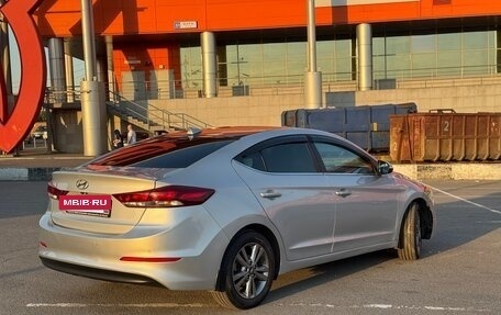 Hyundai Elantra VI рестайлинг, 2017 год, 1 600 000 рублей, 7 фотография