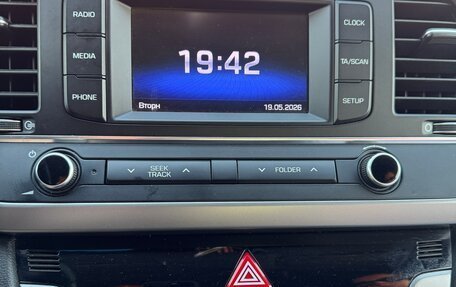Hyundai Elantra VI рестайлинг, 2017 год, 1 600 000 рублей, 18 фотография