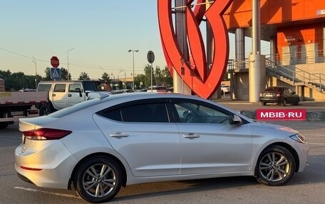 Hyundai Elantra VI рестайлинг, 2017 год, 1 600 000 рублей, 9 фотография