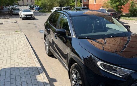Toyota RAV4, 2022 год, 4 100 000 рублей, 3 фотография
