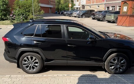 Toyota RAV4, 2022 год, 4 100 000 рублей, 4 фотография