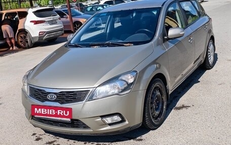 KIA cee'd I рестайлинг, 2010 год, 750 000 рублей, 5 фотография
