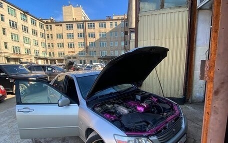 Toyota Altezza, 2000 год, 750 000 рублей, 23 фотография