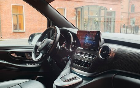 Mercedes-Benz V-Класс, 2021 год, 3 000 000 рублей, 10 фотография