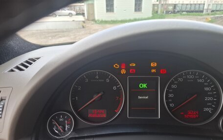 Audi A4, 2003 год, 460 000 рублей, 11 фотография