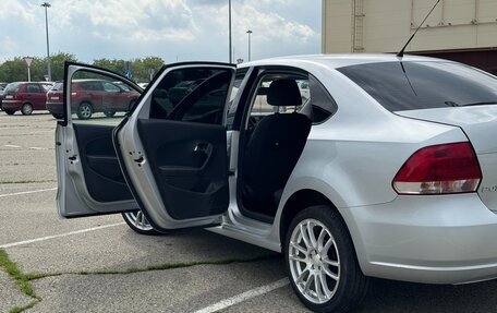 Volkswagen Polo VI (EU Market), 2011 год, 515 000 рублей, 13 фотография
