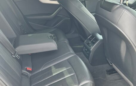 Audi A4, 2019 год, 2 000 000 рублей, 9 фотография