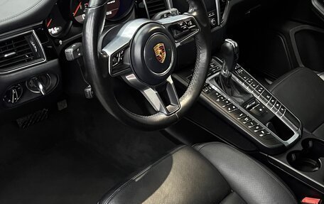 Porsche Macan I рестайлинг, 2016 год, 3 990 000 рублей, 7 фотография