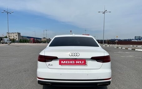 Audi A4, 2019 год, 2 000 000 рублей, 3 фотография