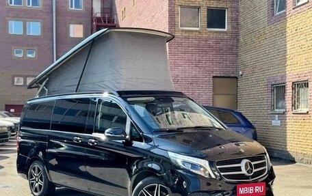 Mercedes-Benz V-Класс, 2018 год, 6 990 000 рублей, 1 фотография