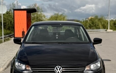 Volkswagen Polo VI (EU Market), 2013 год, 815 000 рублей, 1 фотография