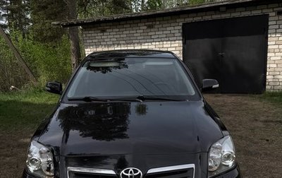 Toyota Avensis III рестайлинг, 2006 год, 700 000 рублей, 1 фотография