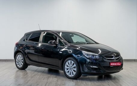 Opel Astra J, 2013 год, 879 000 рублей, 1 фотография
