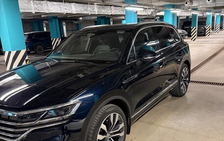 Volkswagen Touareg III, 2020 год, 6 400 000 рублей, 1 фотография