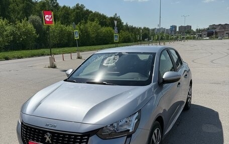 Peugeot 208 II, 2019 год, 1 400 000 рублей, 1 фотография