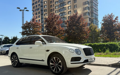 Bentley Bentayga I, 2018 год, 11 900 000 рублей, 7 фотография
