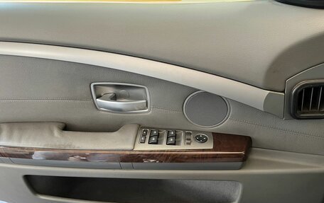 BMW 7 серия, 2005 год, 500 000 рублей, 13 фотография