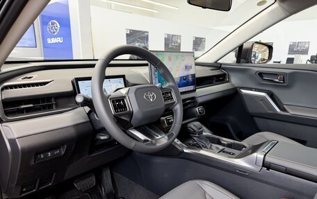 Toyota RAV4, 2026 год, 4 370 000 рублей, 14 фотография