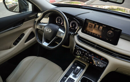 Infiniti QX60, 2022 год, 5 500 000 рублей, 10 фотография