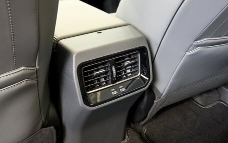 Toyota RAV4, 2026 год, 4 370 000 рублей, 30 фотография