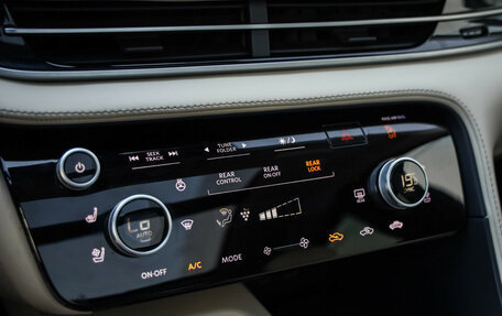 Infiniti QX60, 2022 год, 5 500 000 рублей, 18 фотография