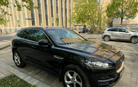 Jaguar F-Pace, 2016 год, 1 899 999 рублей, 1 фотография