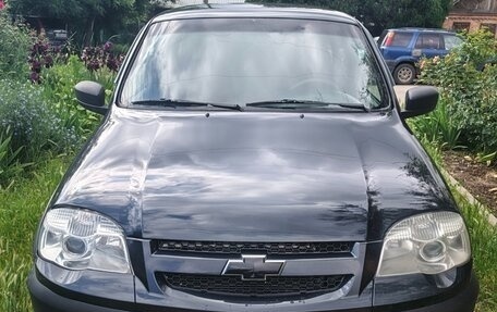 Chevrolet Niva I рестайлинг, 2020 год, 700 000 рублей, 1 фотография