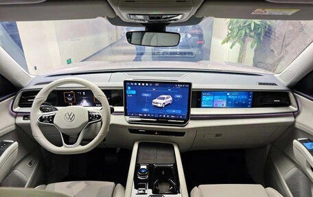 Volkswagen Teramont, 2025 год, 5 492 000 рублей, 11 фотография