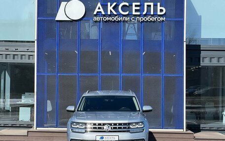 Volkswagen Teramont I, 2018 год, 2 419 000 рублей, 2 фотография