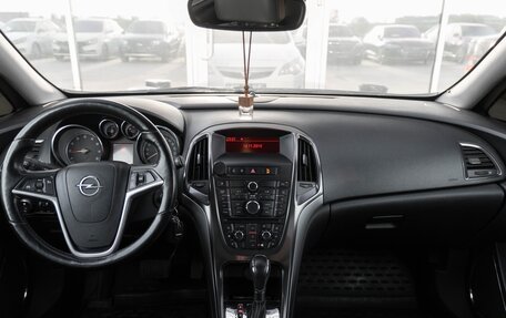 Opel Astra J, 2014 год, 800 000 рублей, 11 фотография