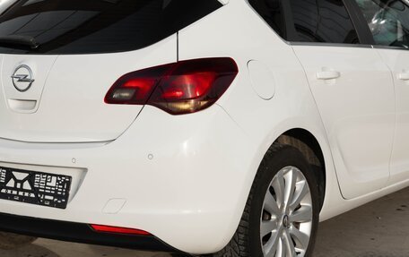 Opel Astra J, 2014 год, 800 000 рублей, 10 фотография