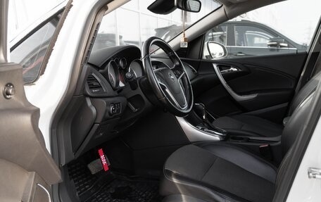 Opel Astra J, 2014 год, 800 000 рублей, 13 фотография